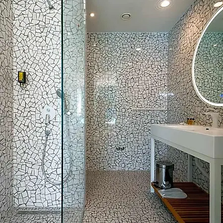 Hotel Carine Kumbor Superior